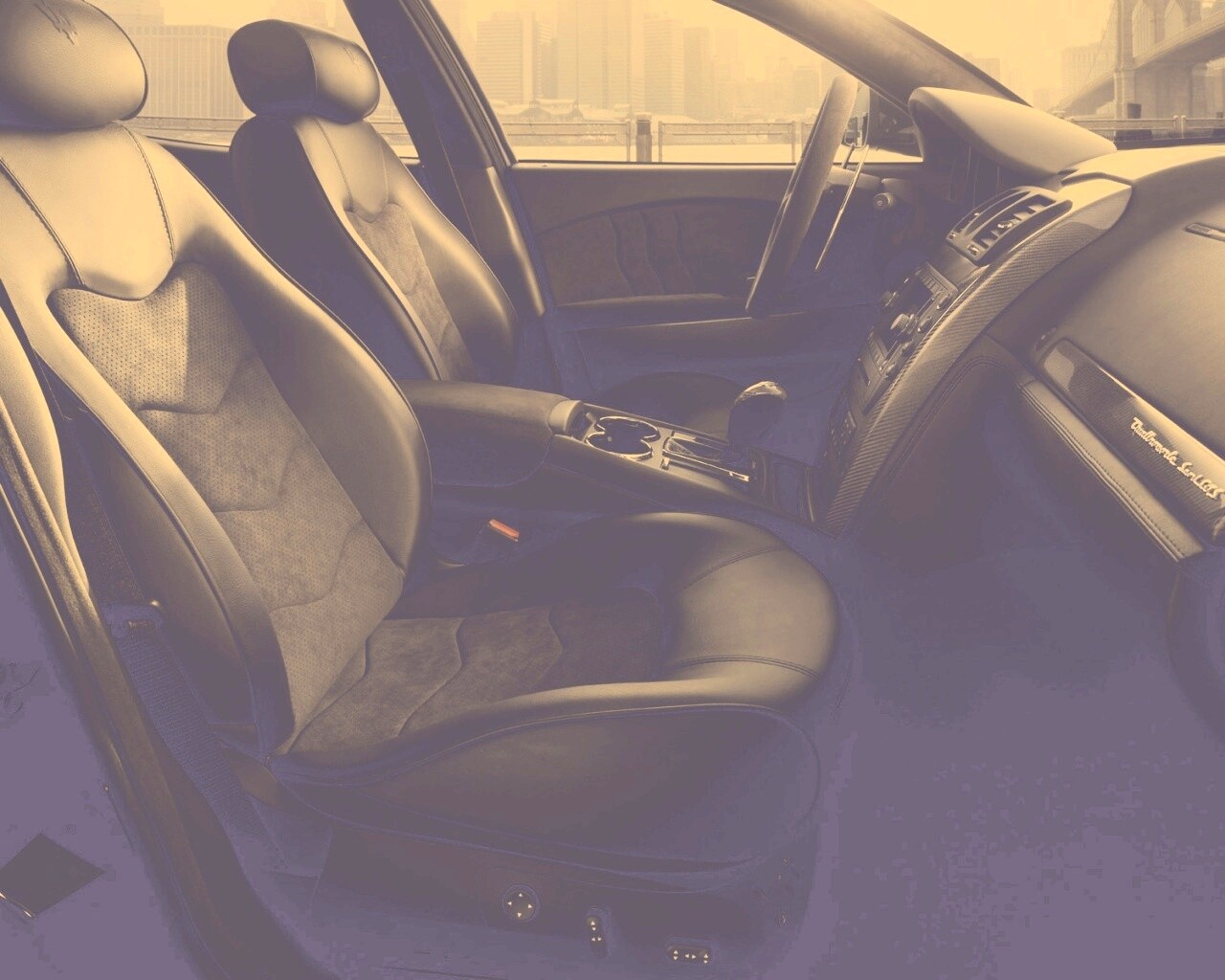 Салон мазерати quattroporte обои