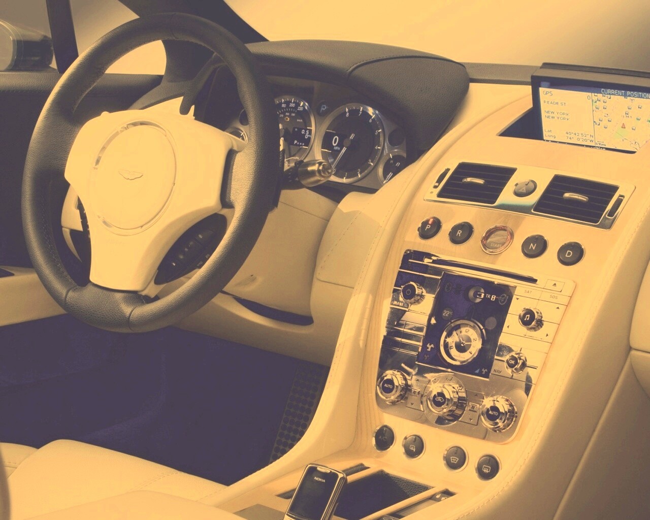 Салон Астон Мартина обои