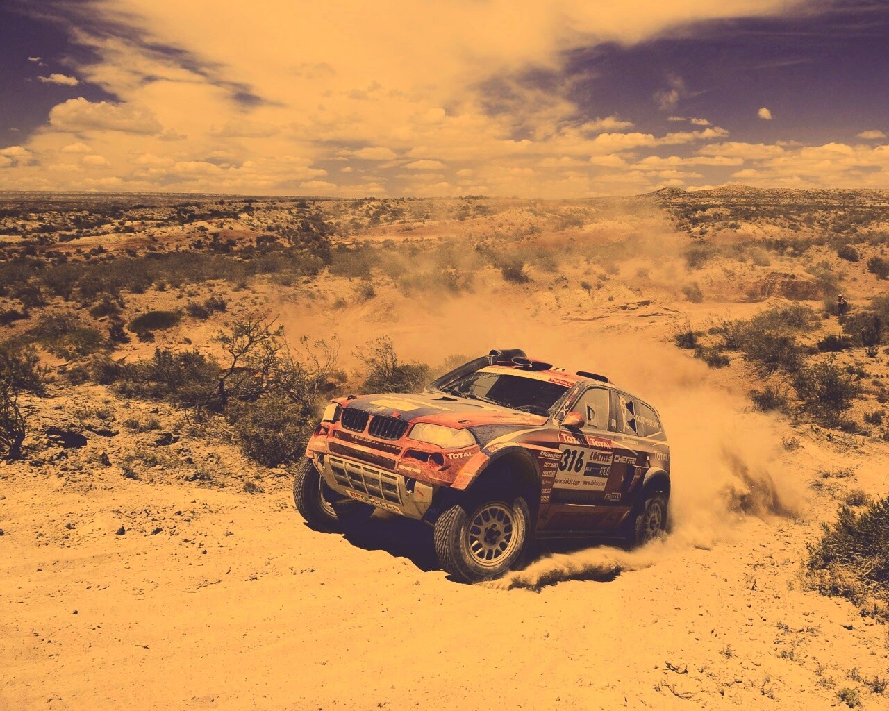 Раллийный BMW X3 обои