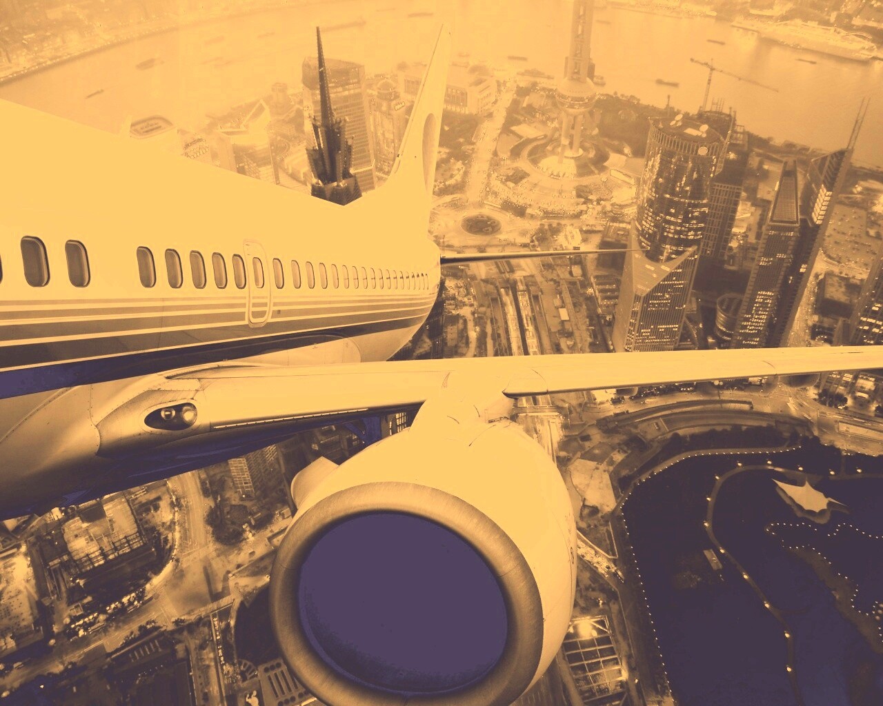 Взлет над городом обои