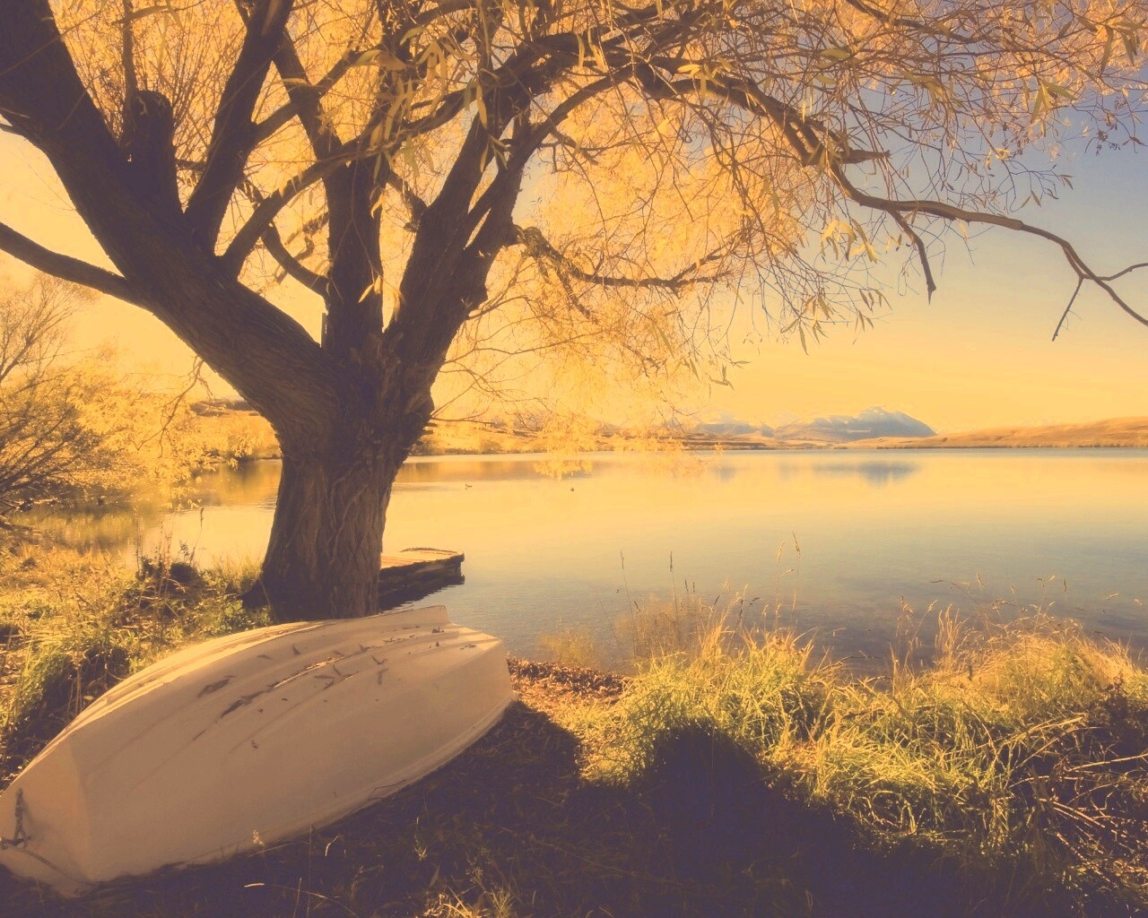 Осеннее озеро обои