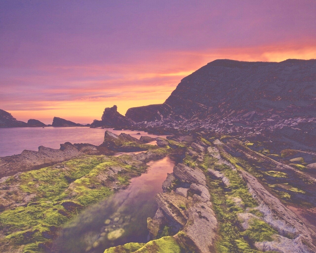 Скалистый берег обои