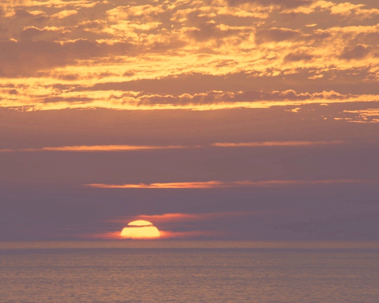 Закат в море обои