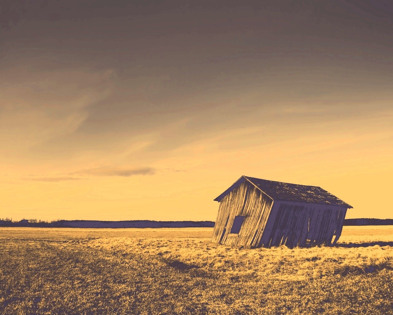 Покосившийся сарай обои