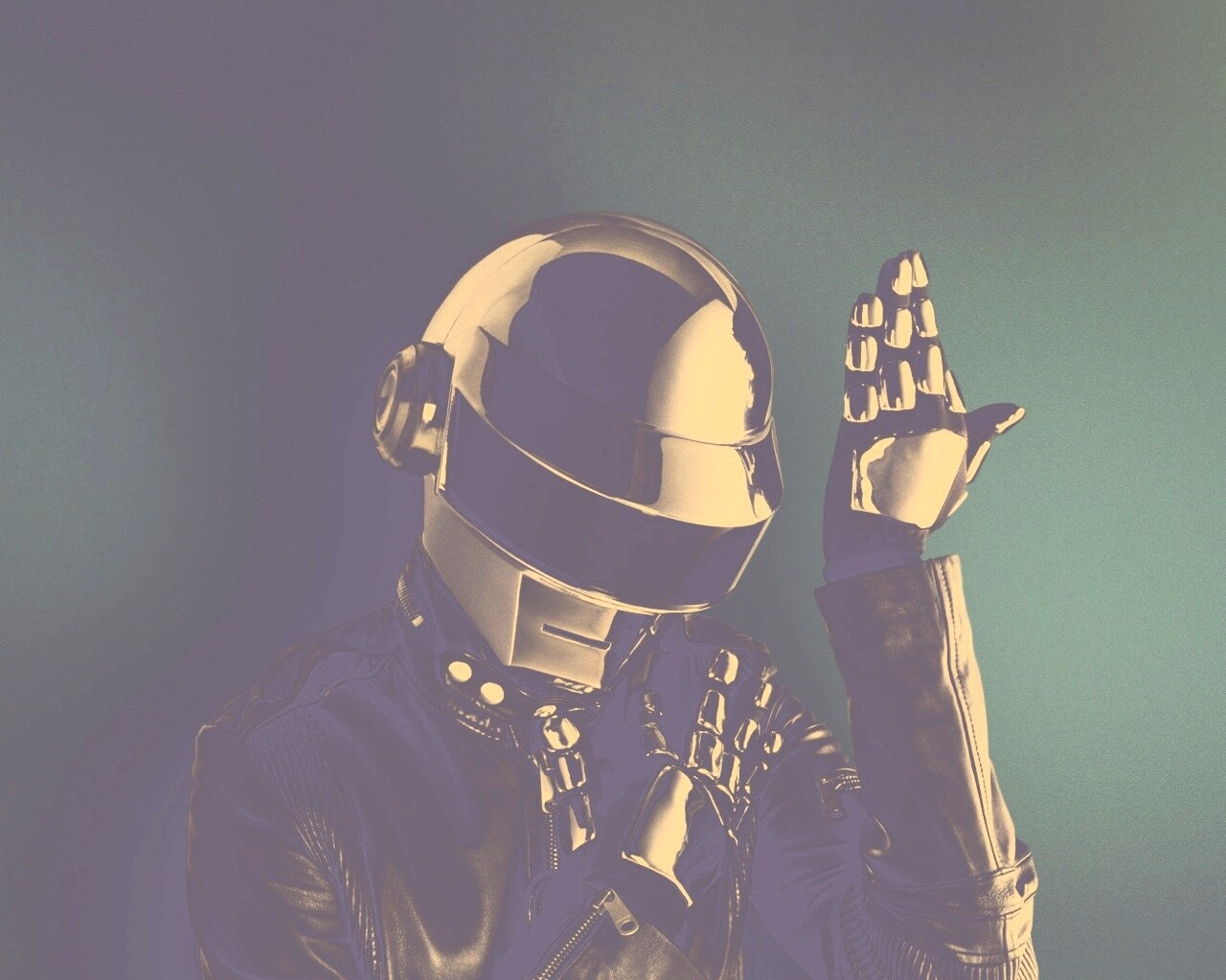 Томас Бангальте в своем шлеме обои