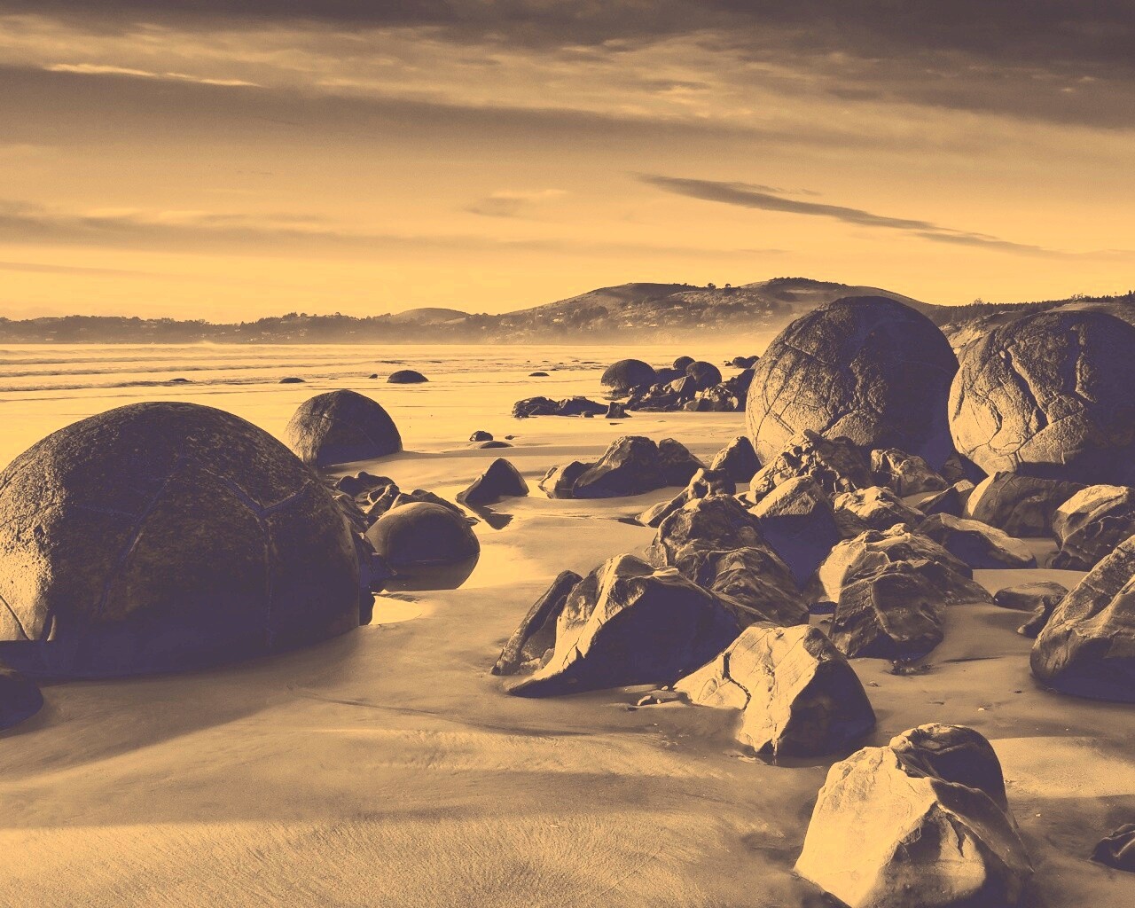 Каменные шары обои