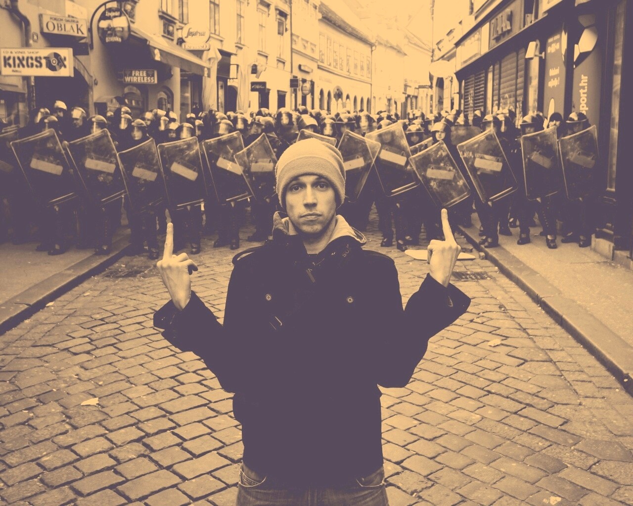 Против системы обои