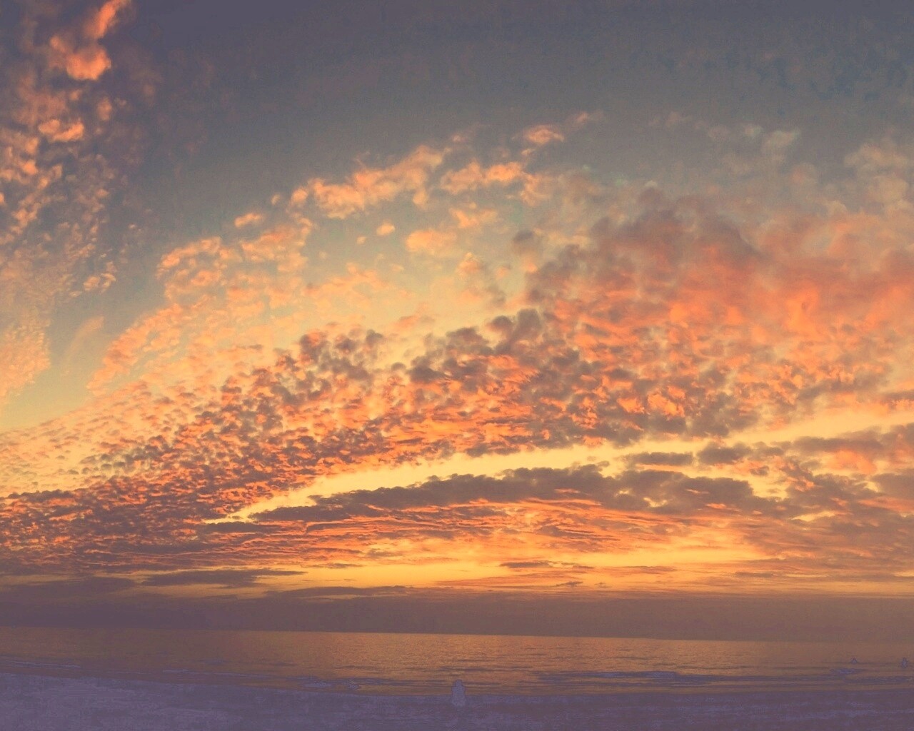 Изумитеьное закатное небо обои