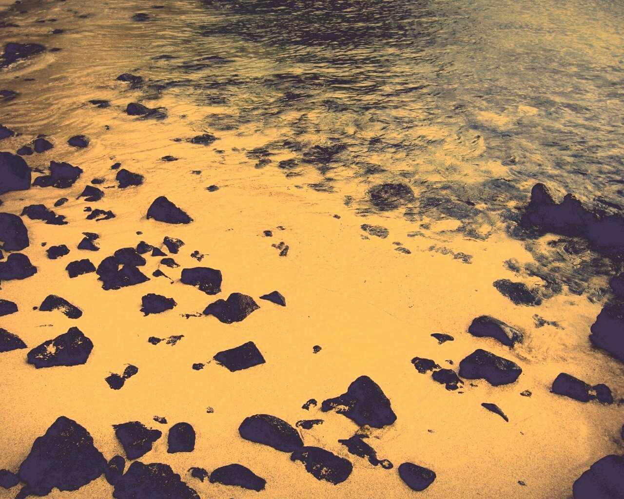 Каменистый берег обои