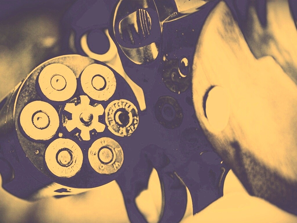 Револьвер обои