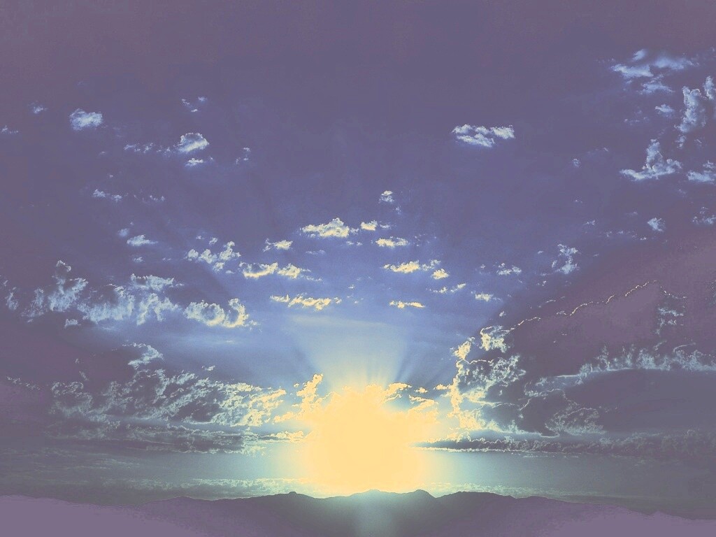 Восход в горах обои