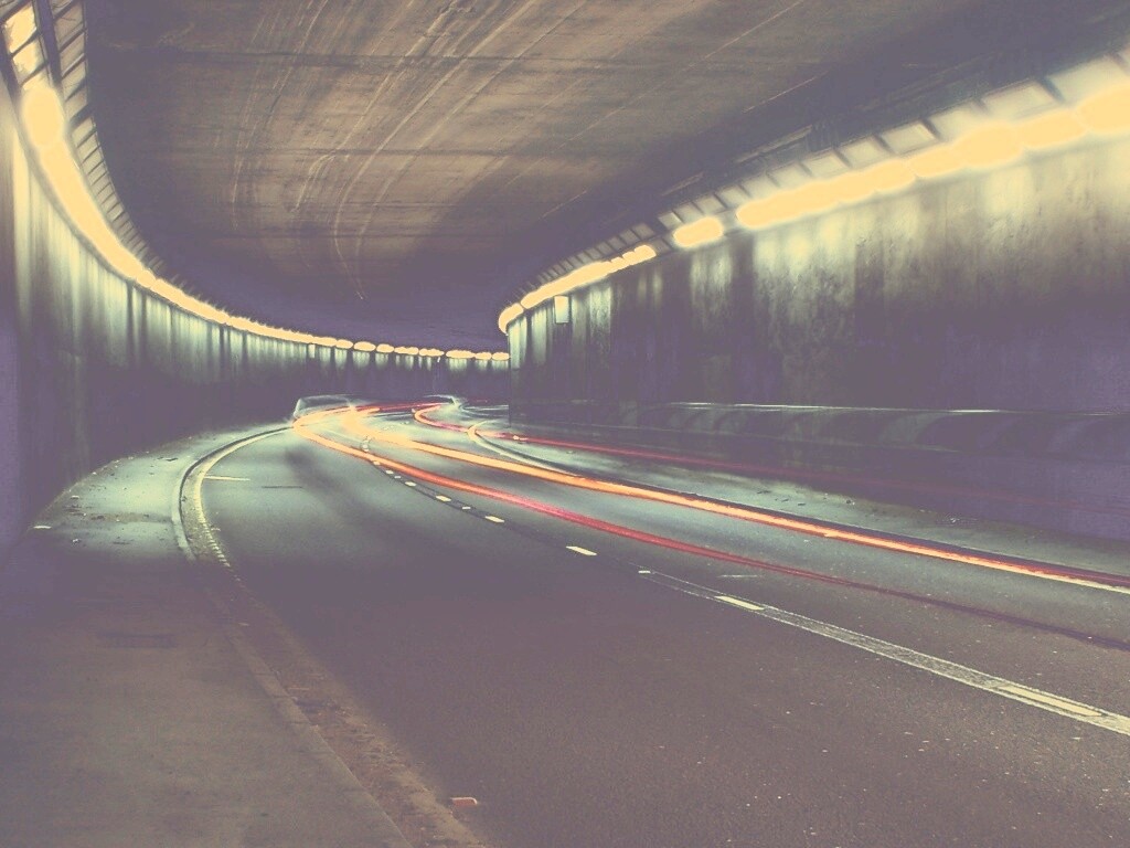 Огни в тоннеле обои