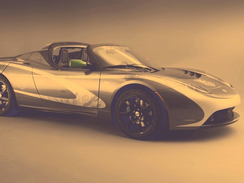 Tag Heuer Tesla Roadster обои