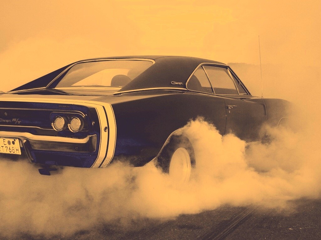 Додж Чарджер жжет резину обои