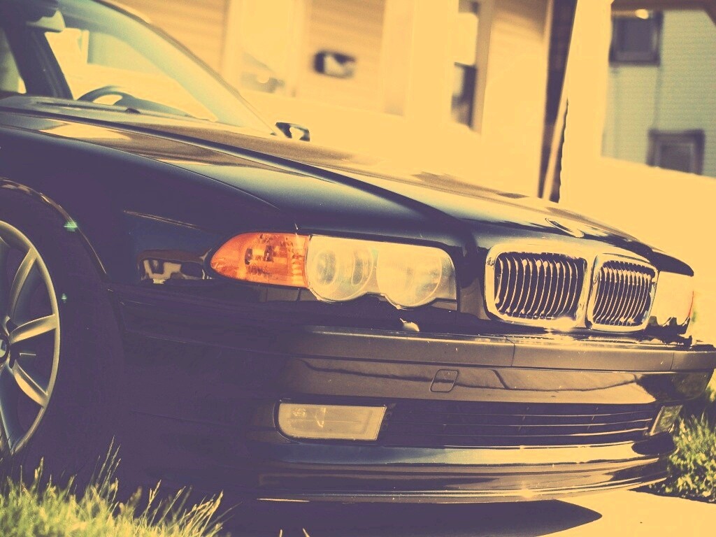 BMW e38 обои