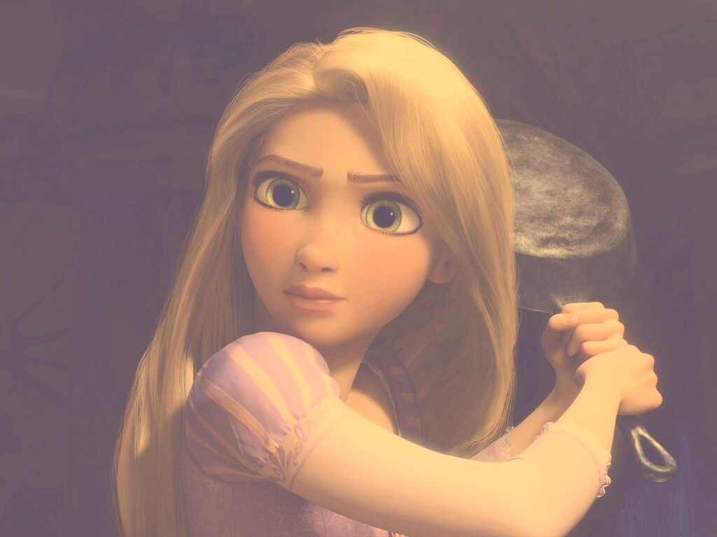 Рапунцель с сковородкой обои