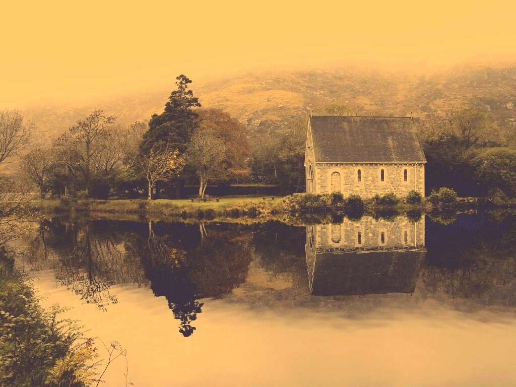 Живописный дом обои