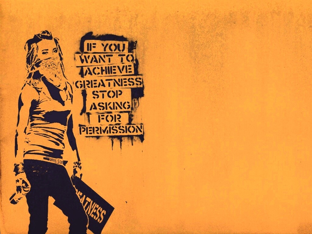 Девушка с баллончиком обои