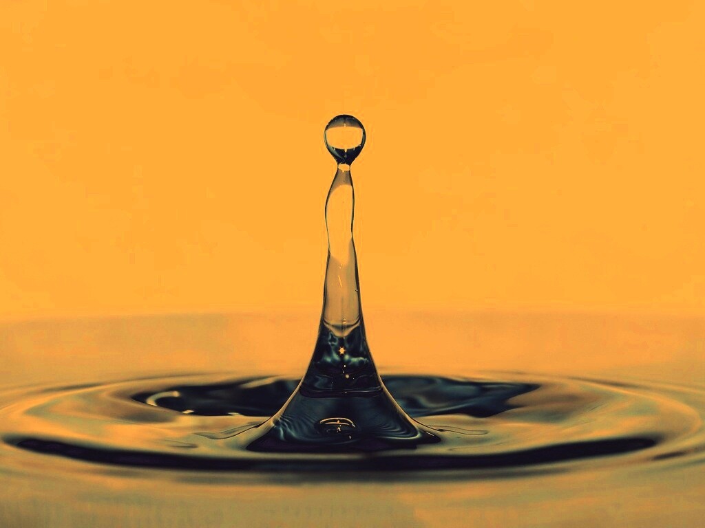 Падение капли обои