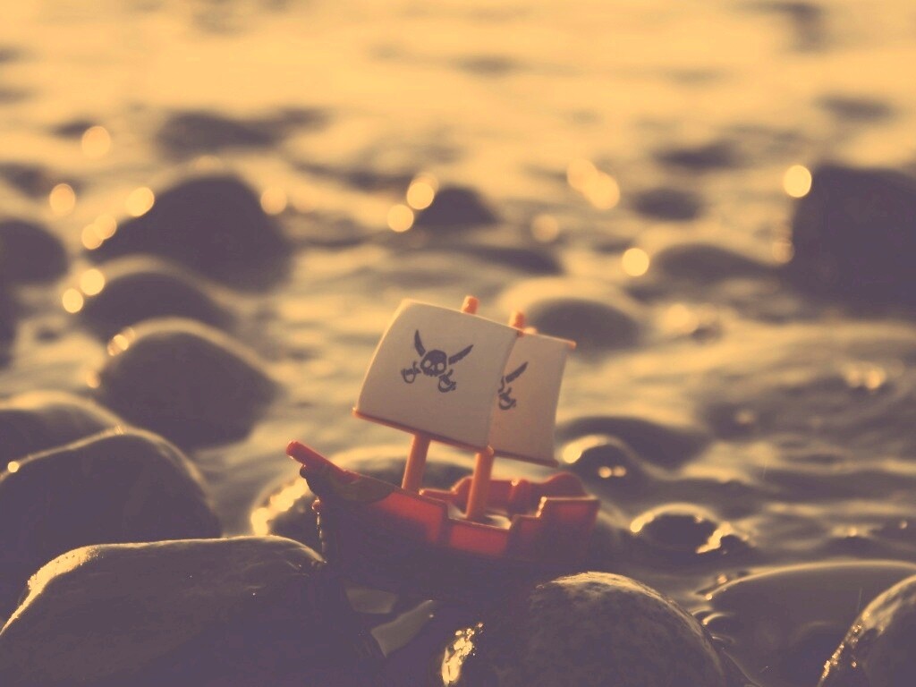 Пиратский корабль на мели обои