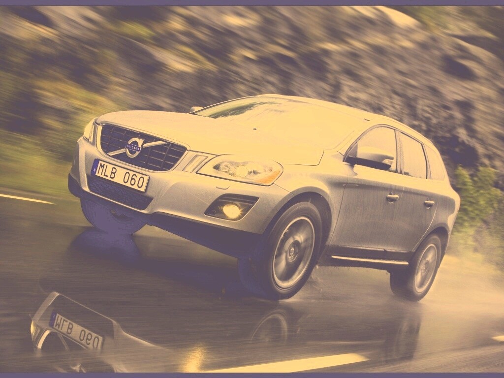 Кроссовер Вольво обои