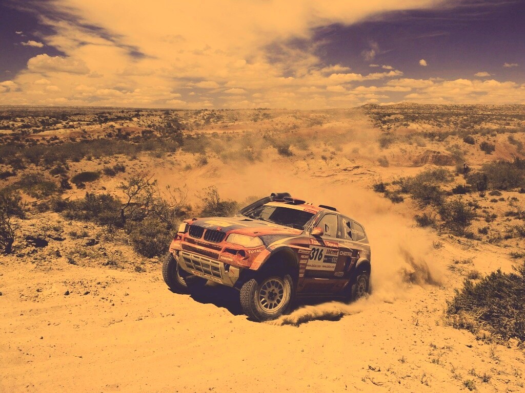 Раллийный BMW X3 обои