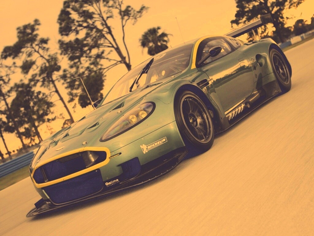 Aston Martin обои