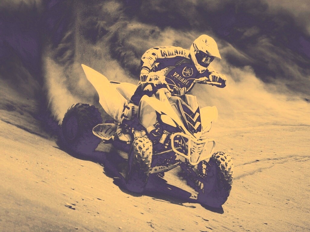 Спортсмен на квадроцикле обои