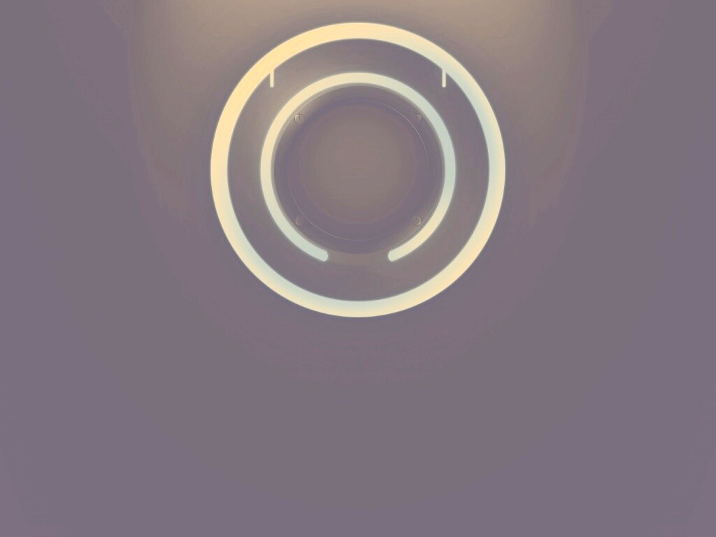 Диск из Tron на черном фоне обои