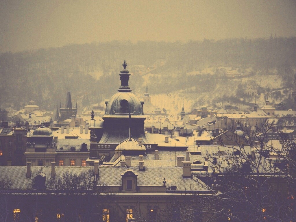 Город зимой обои