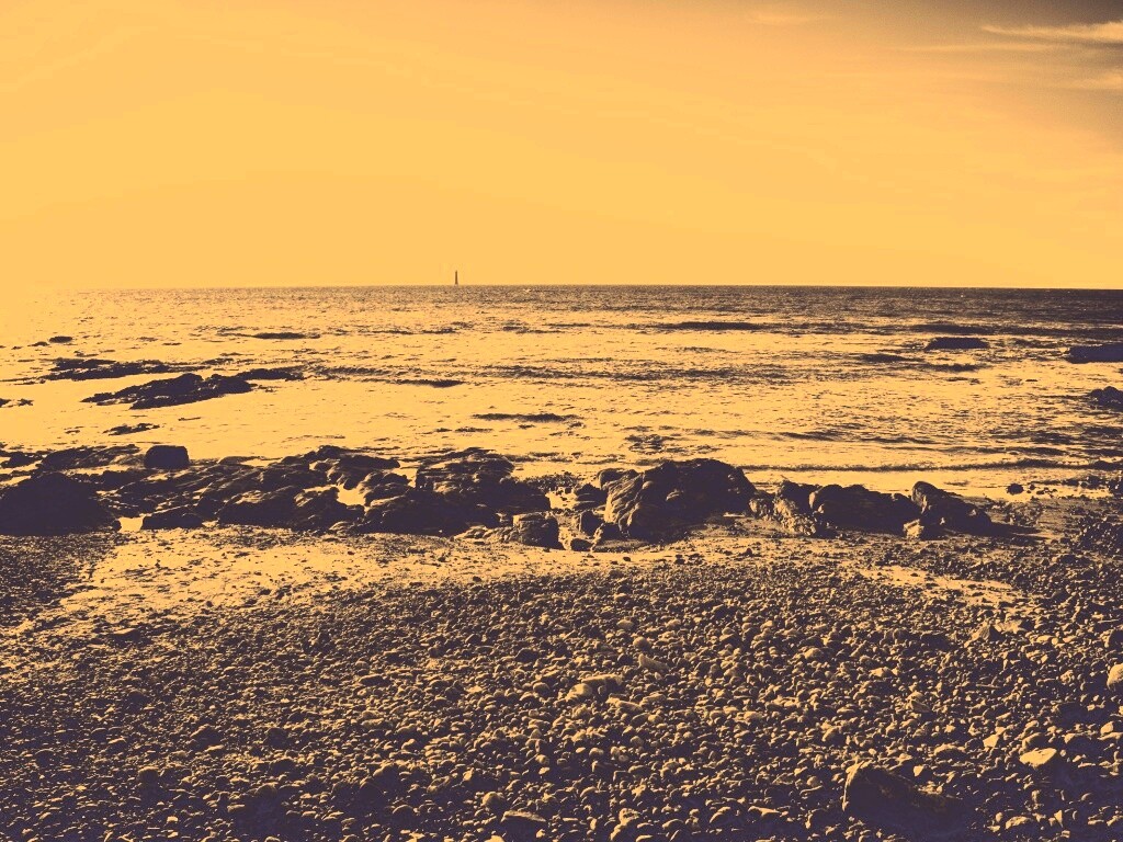 Чёрно-белое фото побережья обои