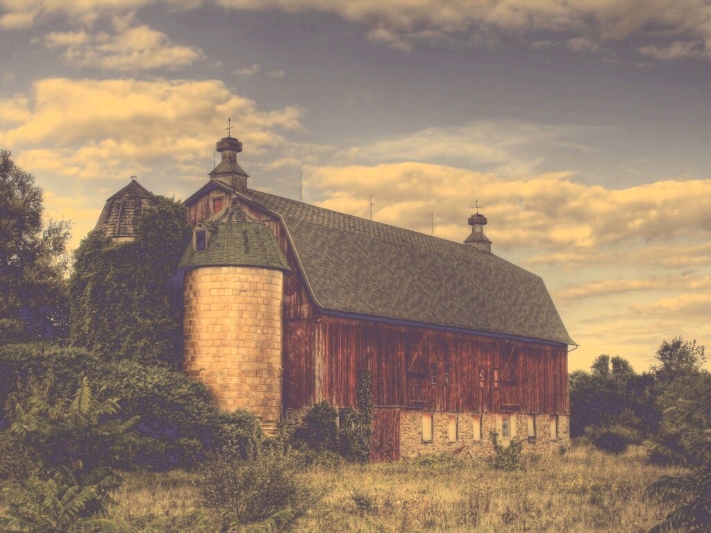 Старый красный амбар обои