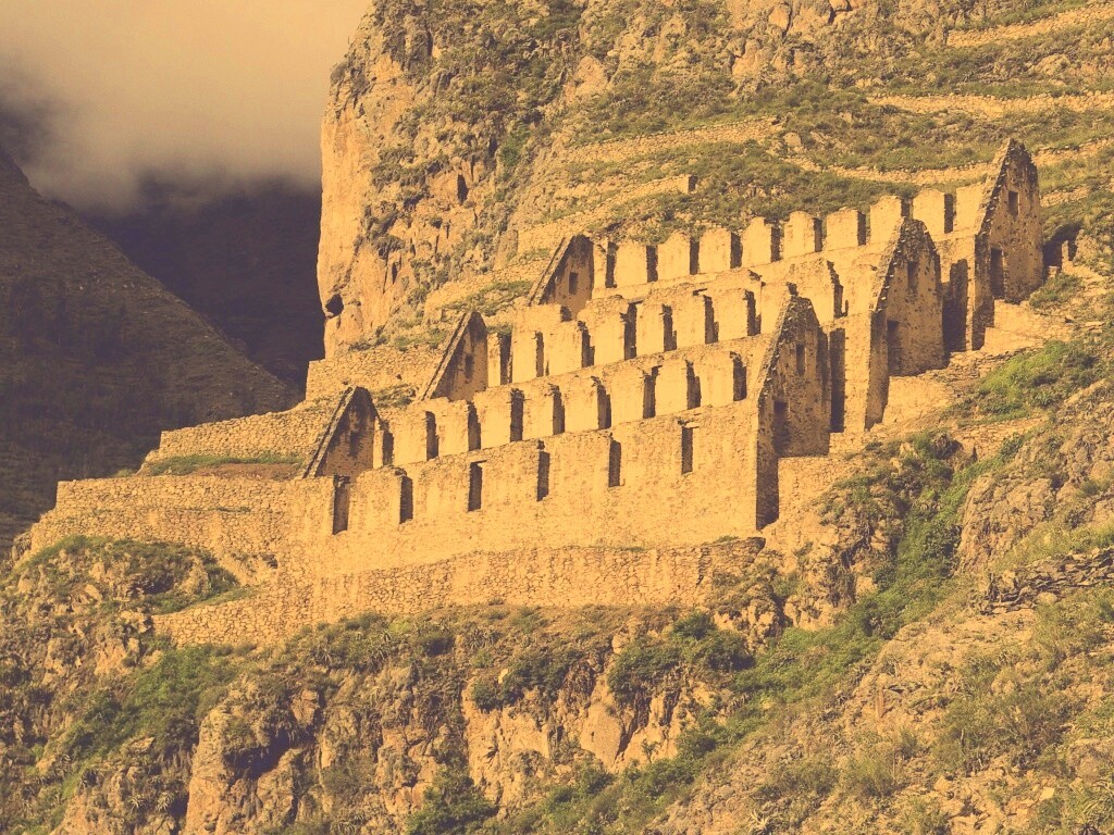 Руины в скалах Перу обои