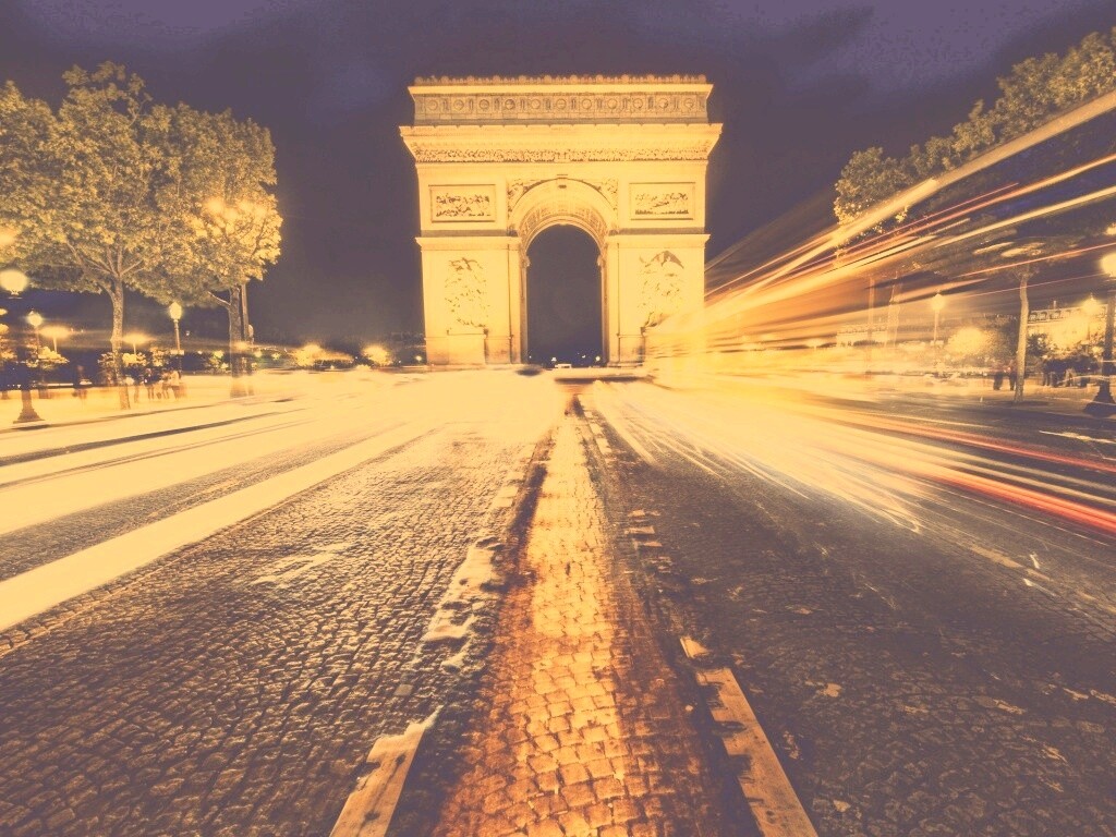 Елисейские поля с Триумфальной аркой обои