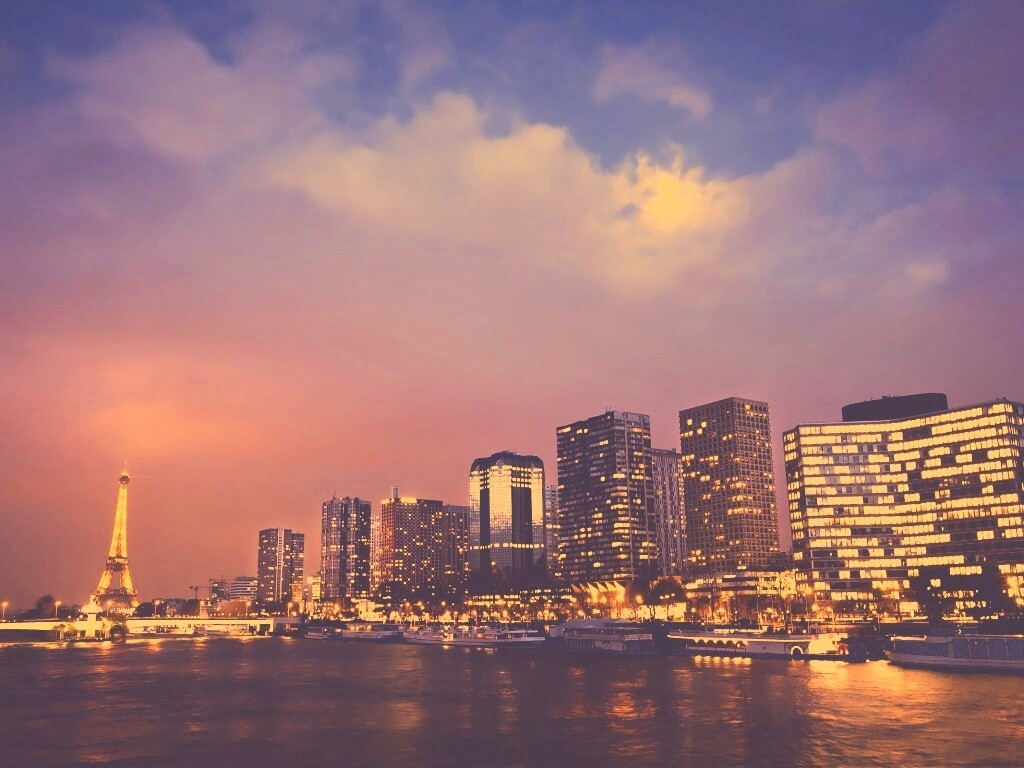 Вид на ночной Париж обои