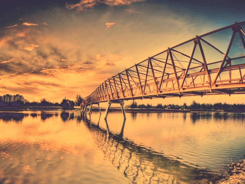 Мост через реку обои