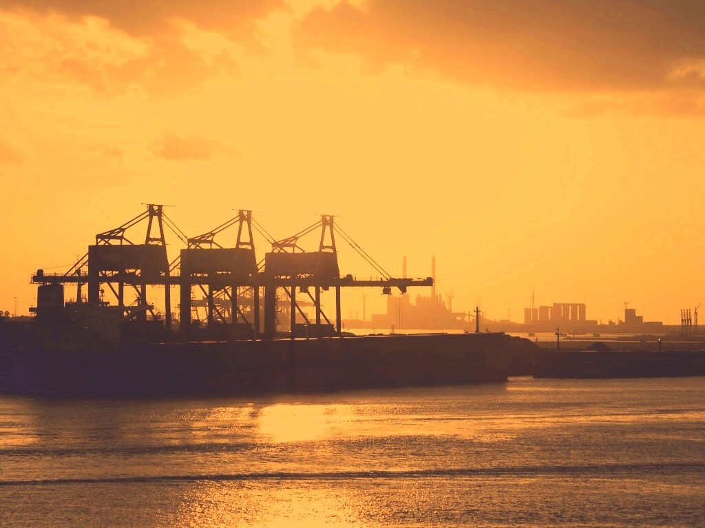 Грузовой порт обои