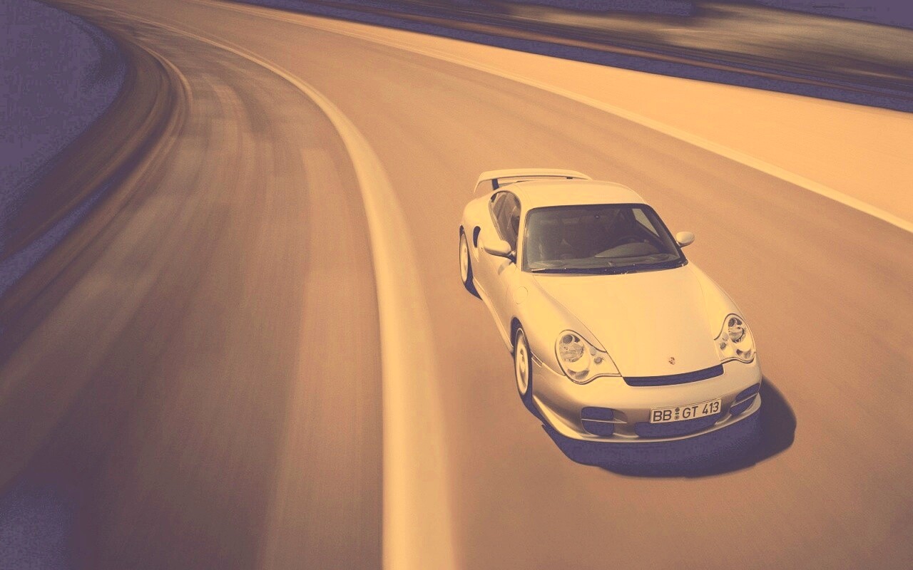 Порше на треке обои