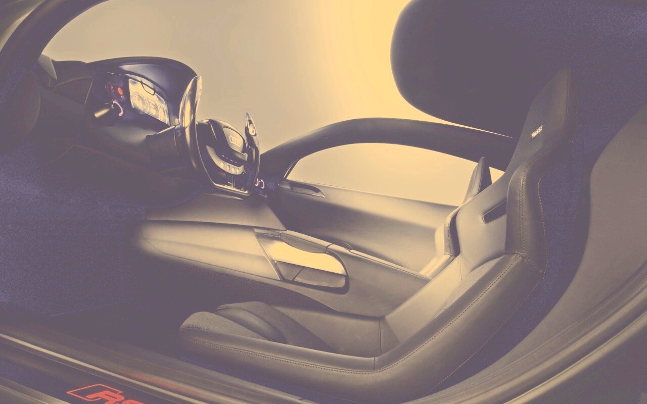 В салоне концепта Audi RSQ обои