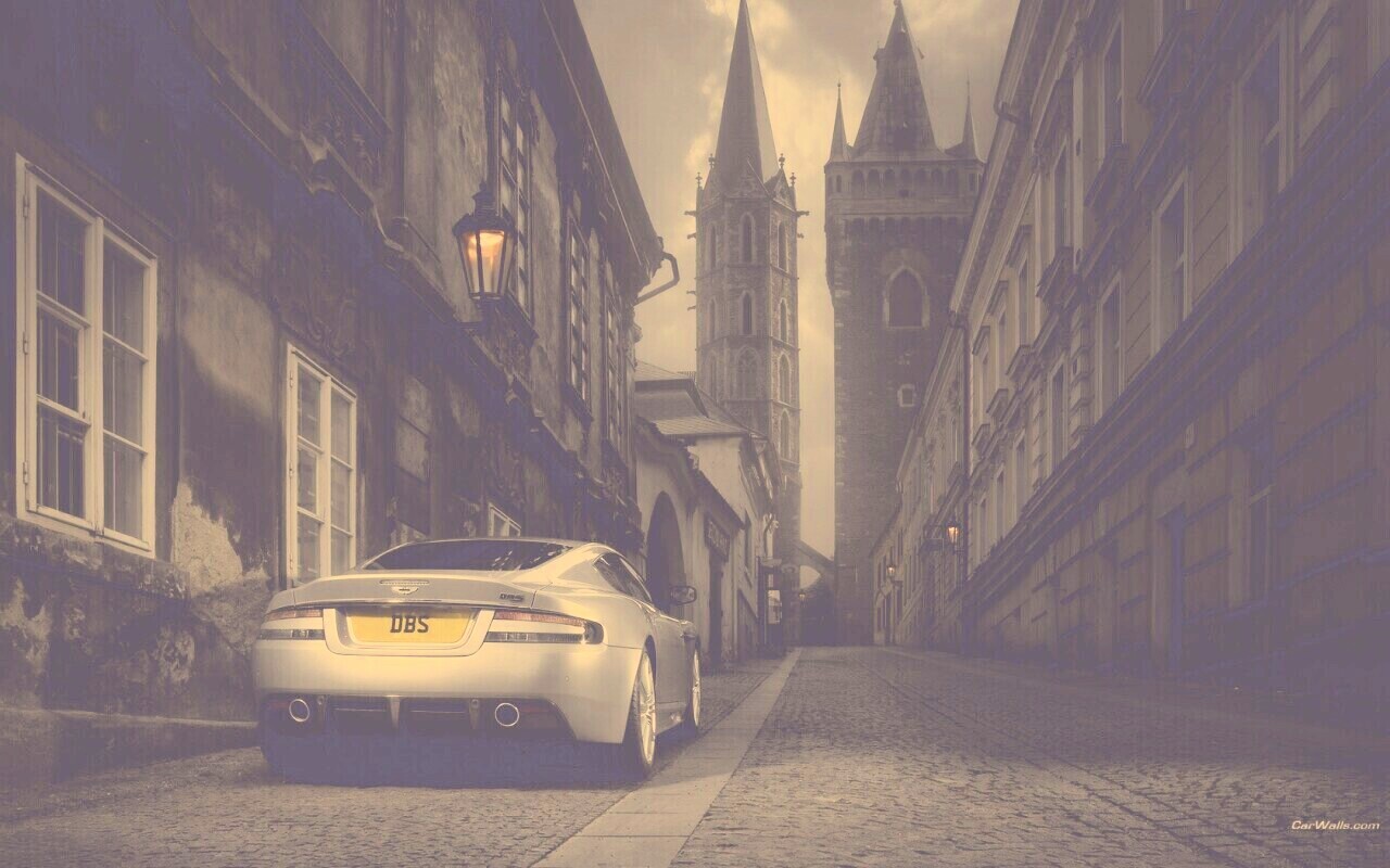 Aston Martin DB9 обои