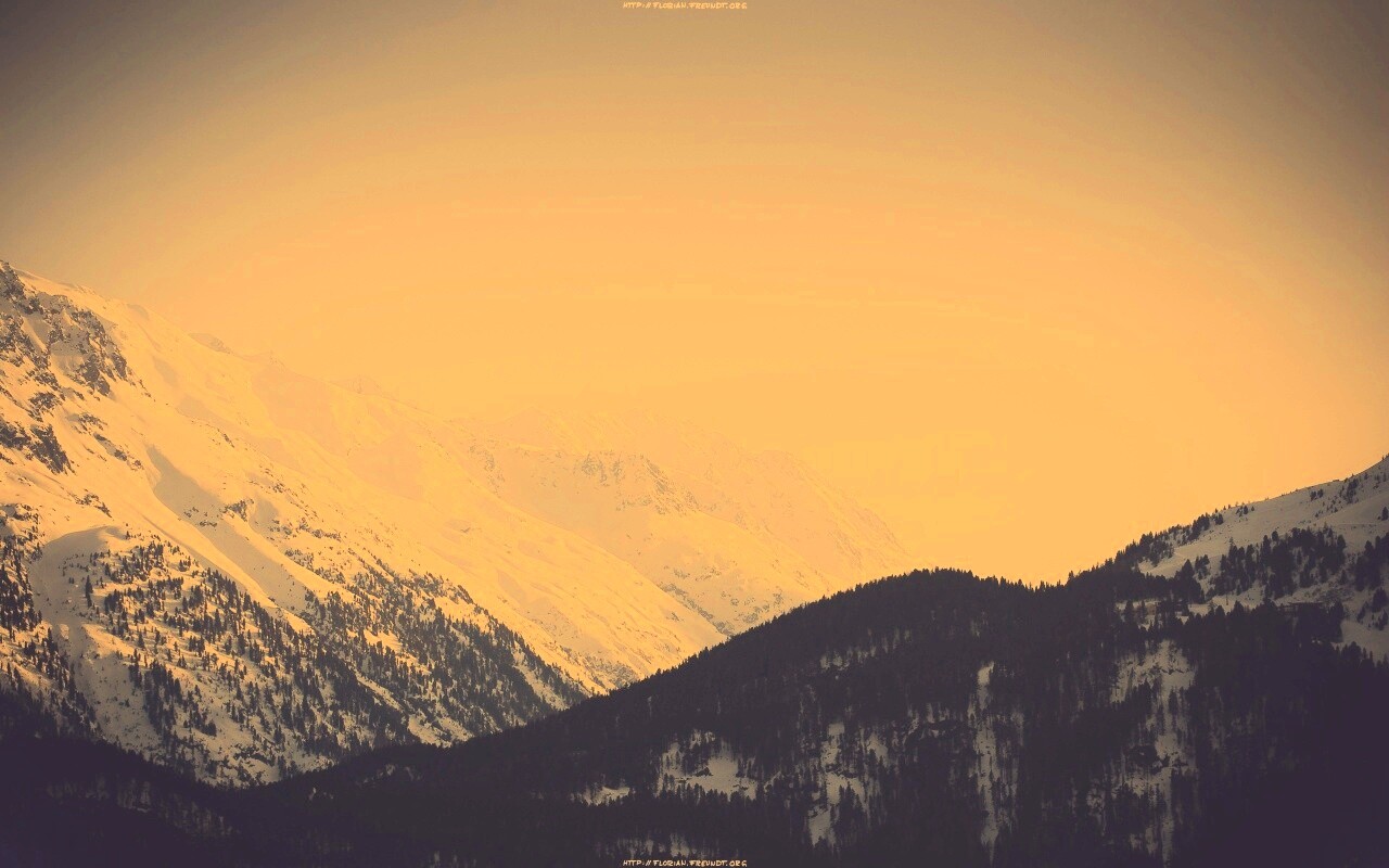 Горные вершины зимой обои