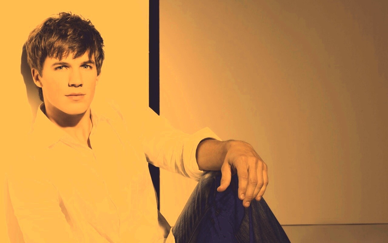 Красавчик обои