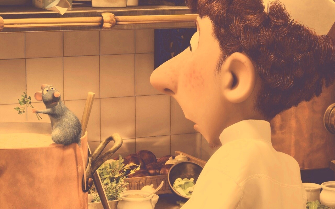 Рататуй варит суп обои