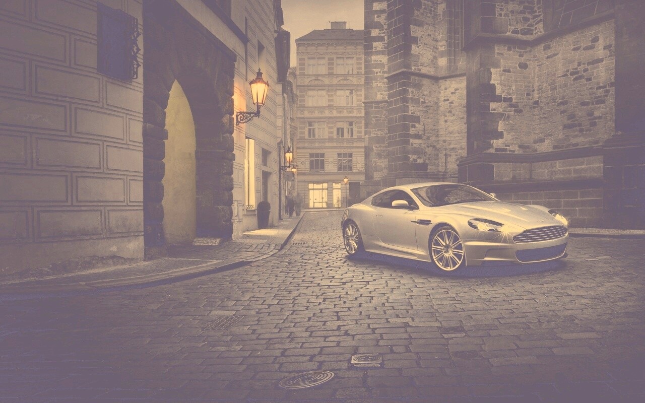 Серебристый Aston Martin обои