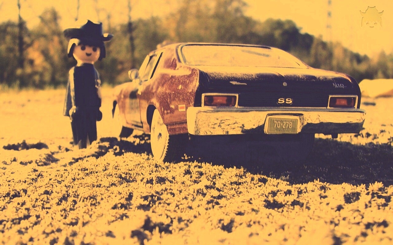 Машинка для человечка Lego обои