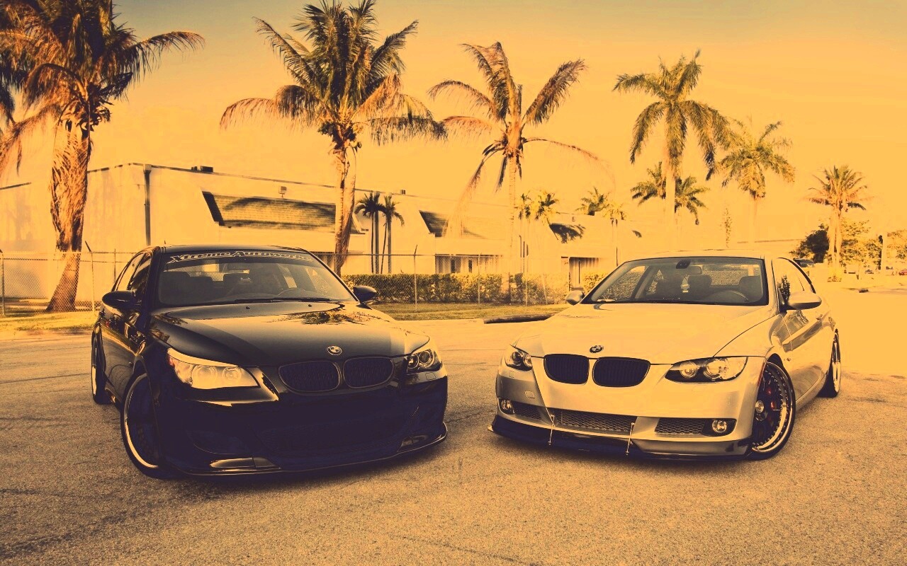 Чёрный и серебристый BMW обои