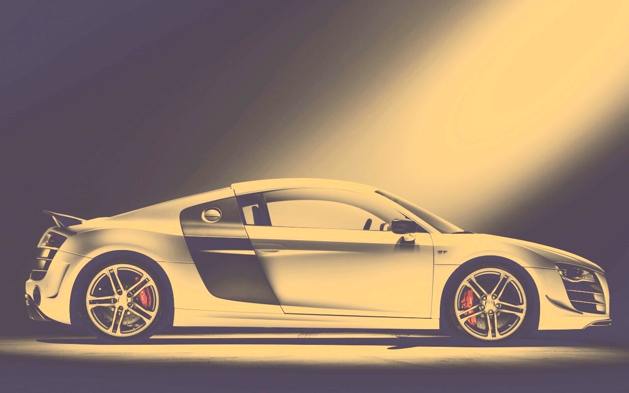 Audi R8 вид сбоку обои