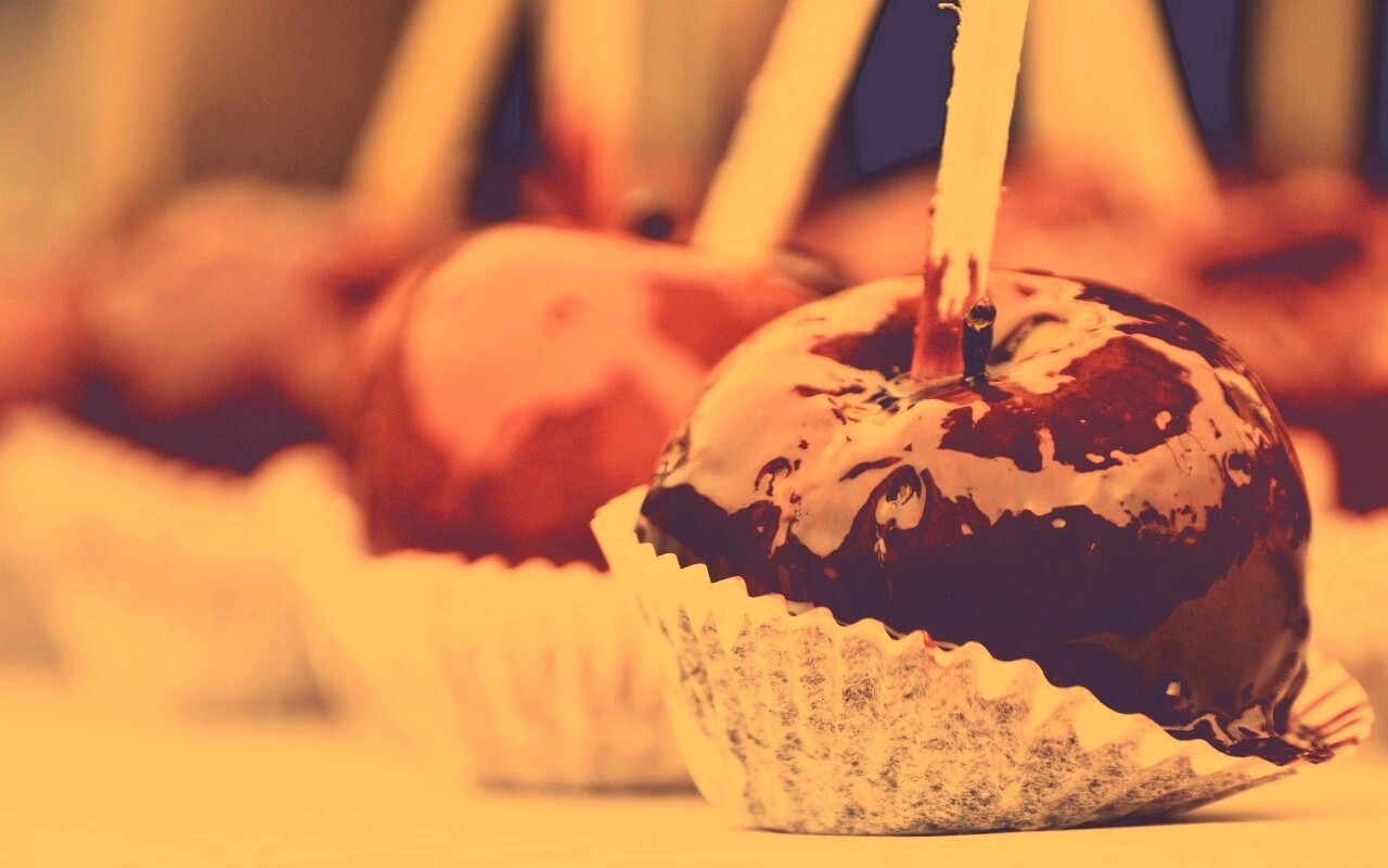 Яблочко в карамели обои