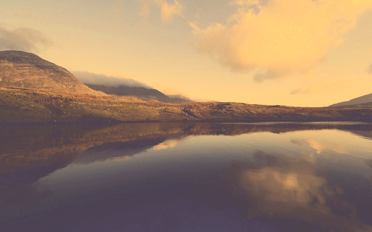 Зеркальное озеро обои