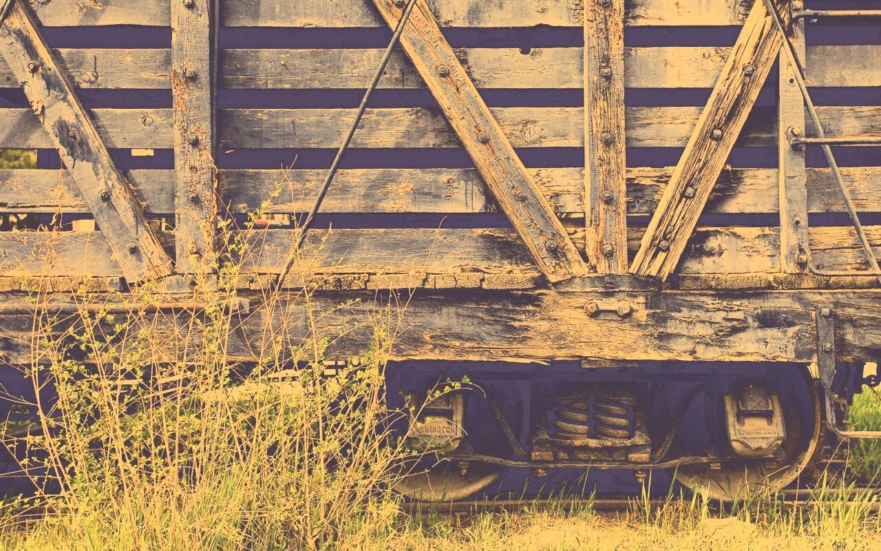Старый грузовой вагон обои